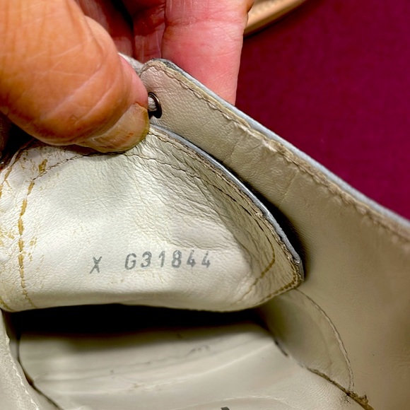 Chanel Silver size 38. Like new! - Picture 4 of 10